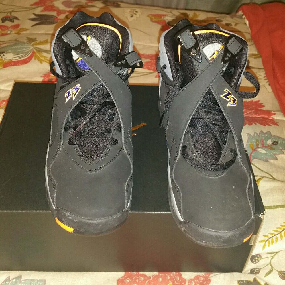 Retro Jordan 8's Phoenix Suns